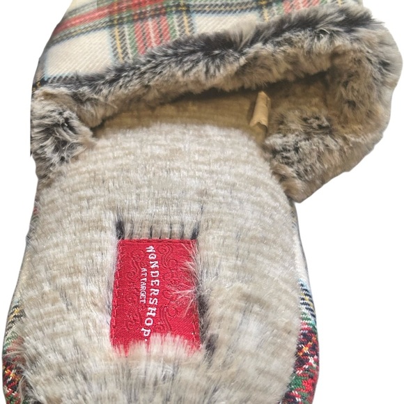 Wondershop Plaid Papa Elf Slippers - Picture 3 of 8